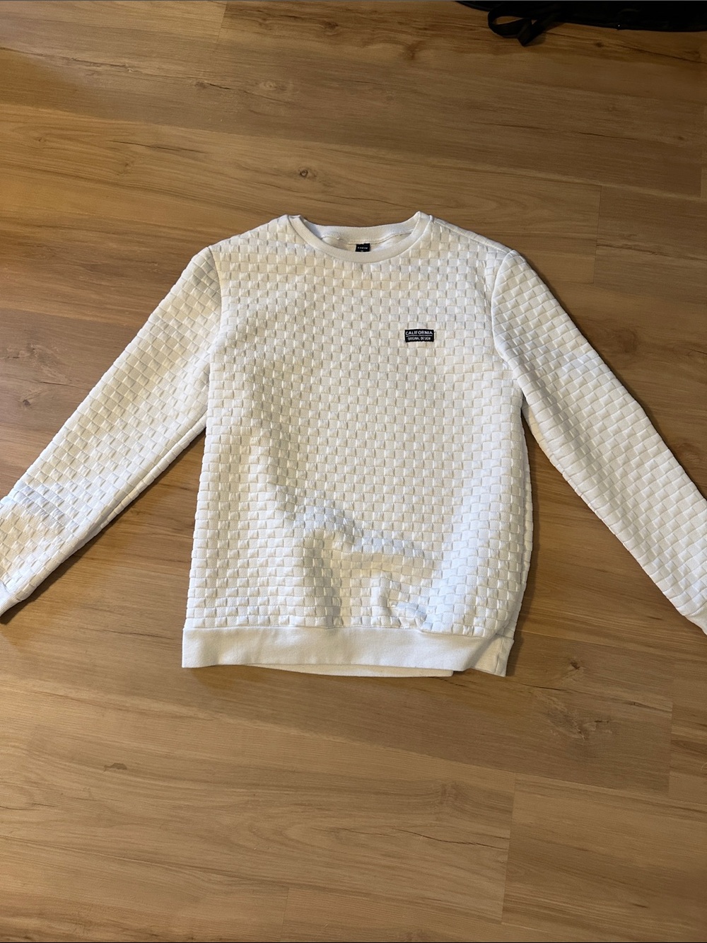 SHEIN White Textured Crewneck Sweater